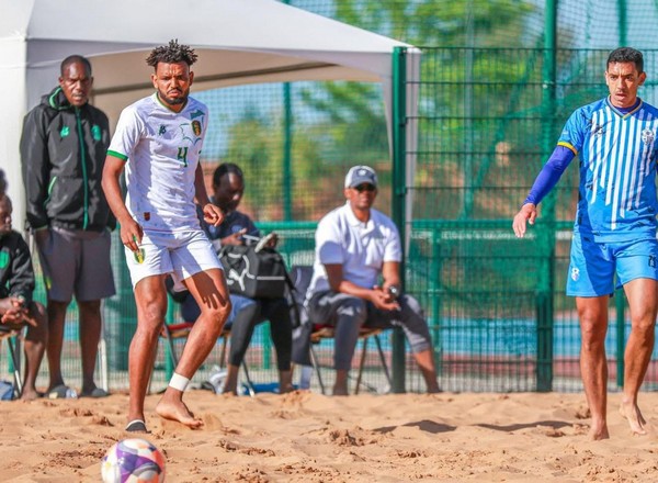 L’équipe mauritanienne de beach soccer poursuit ses préparatifs pour le Mondial au Maroc
