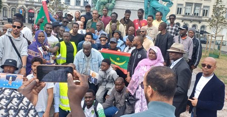 Bruxelles : devant le Parlement européen, des mouvements mauritaniens manifestent [Photo/Reportage]