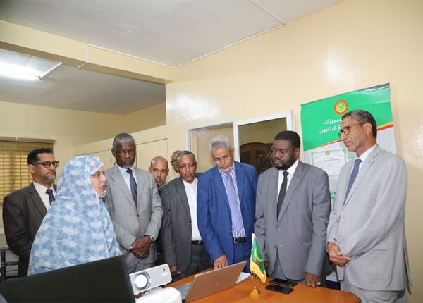 La ministre de l’Éducation en visite à la Direction des examens et concours